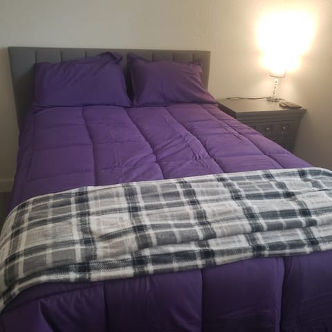 Private Room in 2Bed.1Bath