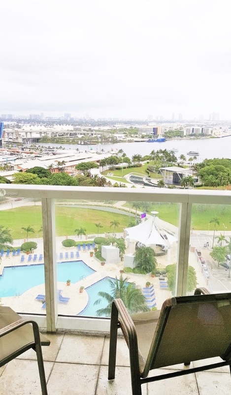 2 bed, 2 bath Bayside Marketplace