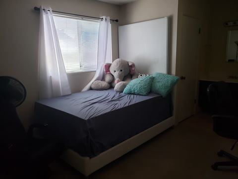 roommates in Las Vegas Private Room in 2Bed.1Bath - cirtru.com