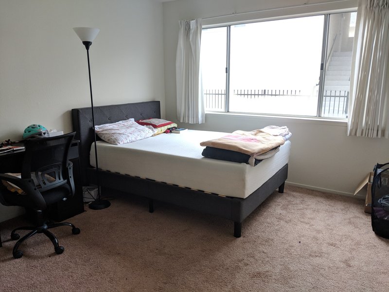 Private room in 2bed/1bath from Apr