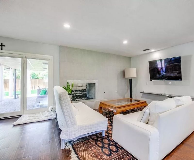 roommates in Farmers Branch Private Room in 2Bed.2Bath - cirtru.com