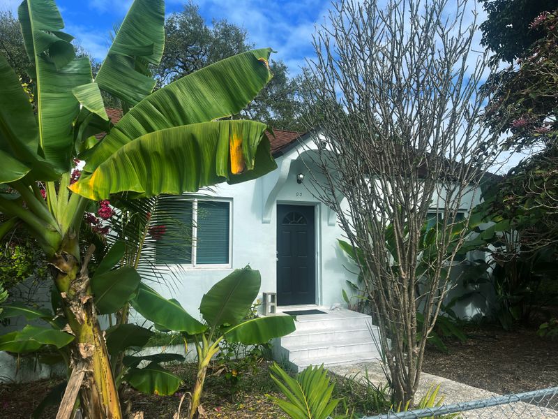 roommates in Miami Room2Bed.1Bath - cirtru.com