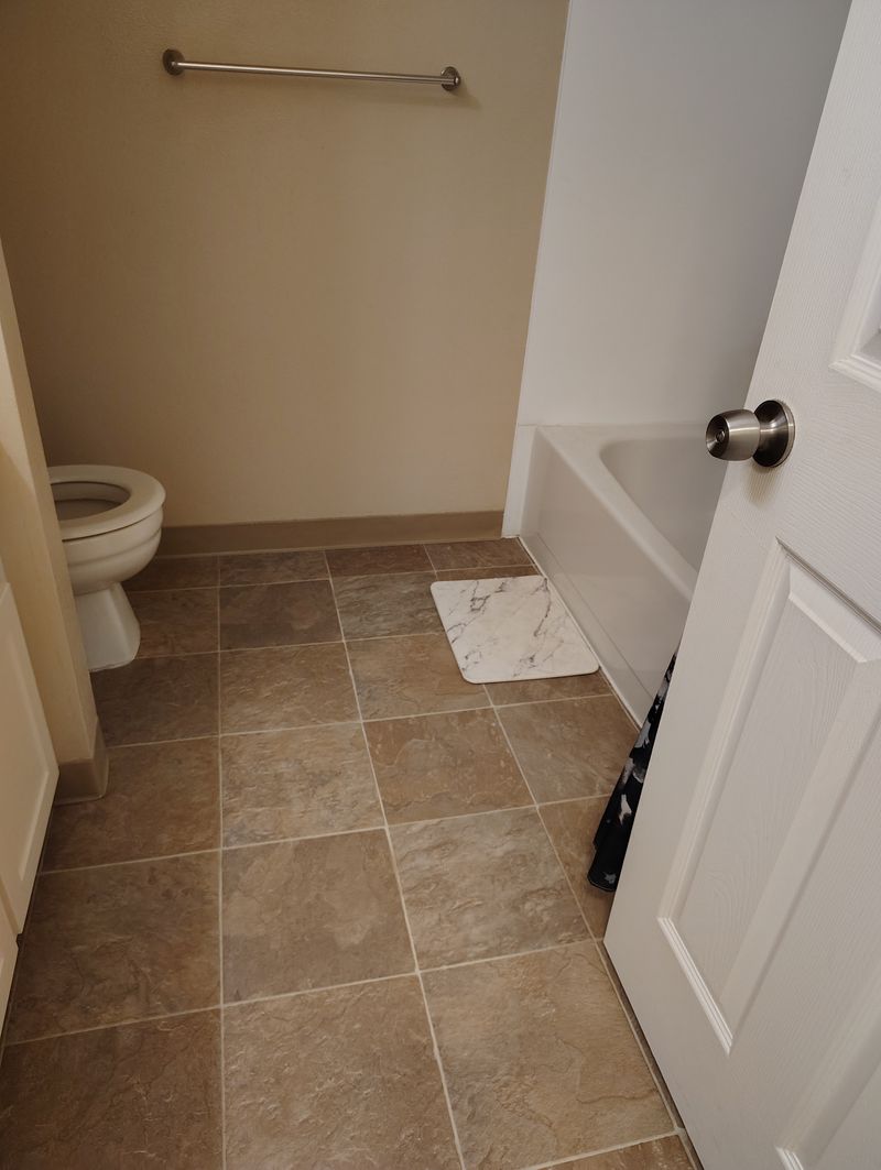 roommates in Happy Valley Private Room in 2Bed.2Bath - cirtru.com