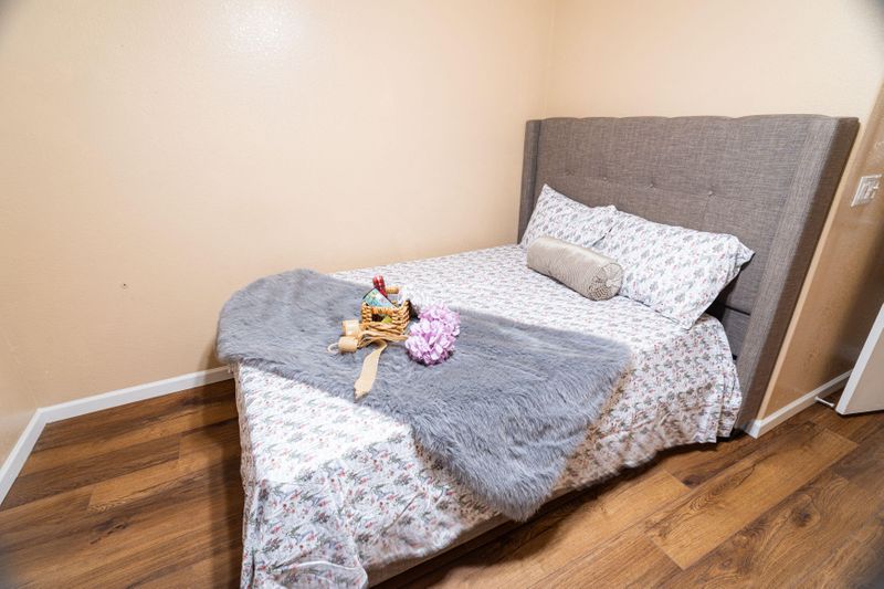 roommates in Undisclosed, Glendale, AZ 85305 PRIME GLENDALE HOME (id. 32643) - cirtru.com