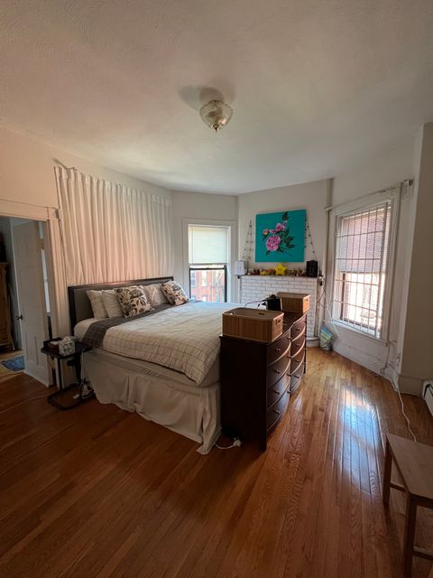 roommates in Бостон Entire Place 2Bed.1Bath - cirtru.com