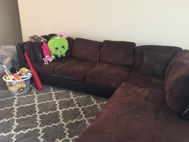 Room is available for 3 month