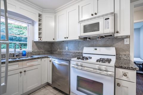 roommates in Undisclosed, Atlanta, GA 30354 Exceptional Home with Modern Upgrades in Sought-After Atlanta Locale! (id. 9043) - cirtru.com