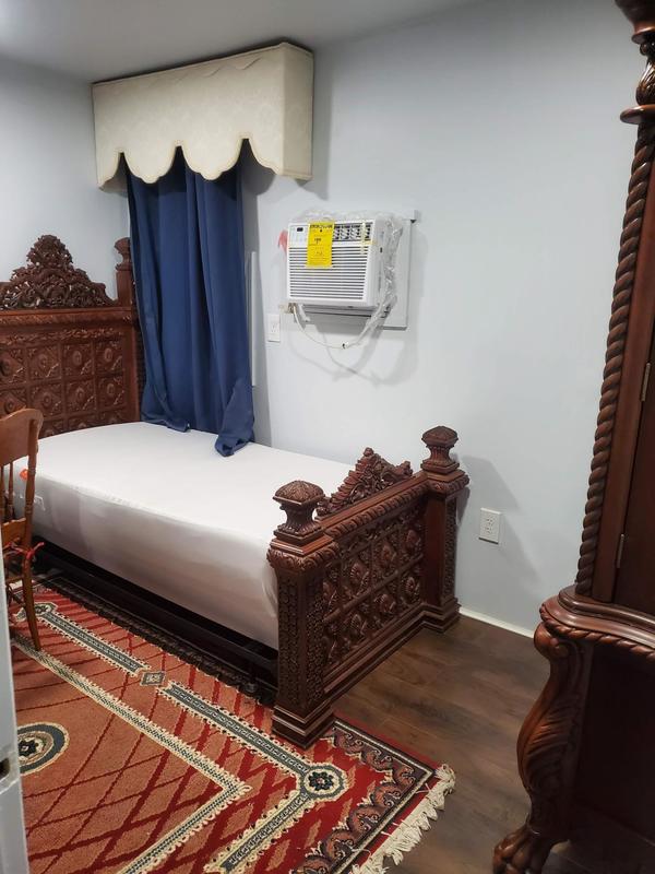 Private Room in 3Bed.1Bath