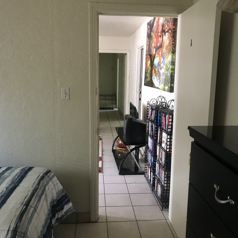 Private Room in 3Bed.1Bath