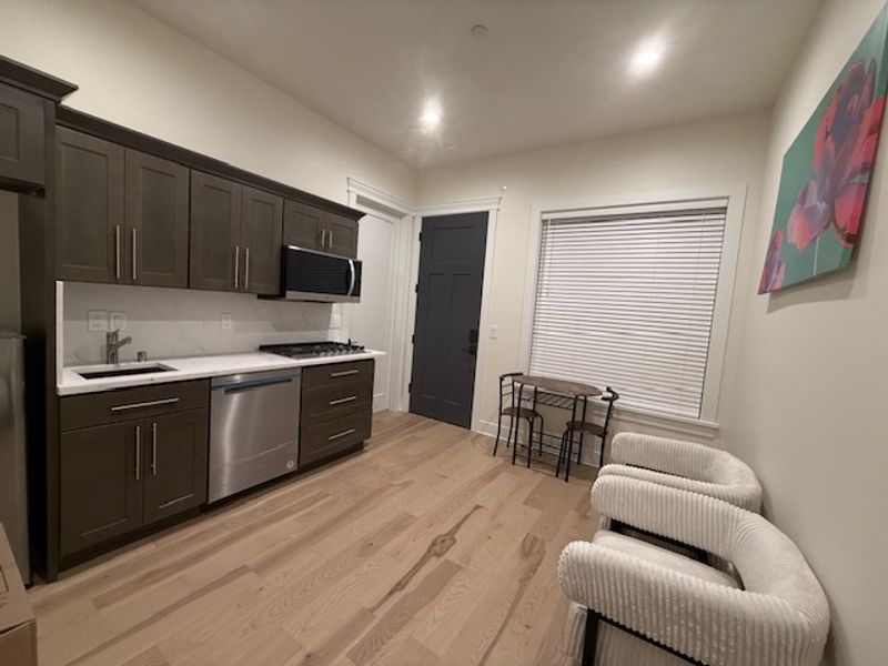 roommates in Bellevue Entire Place 1Bed.1Bath - cirtru.com