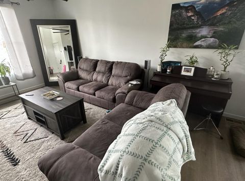 Cozy Place with a hot-tub in Watkins (id. 32493)