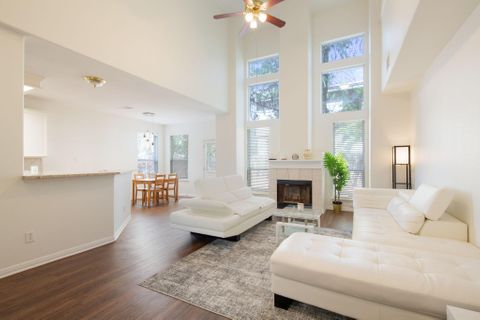 Spacious Round Rock House in quiet neighborhood close to Interstate (id. 5621)