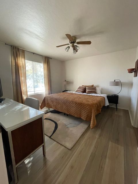 Private Room in 2Bed.2Bath