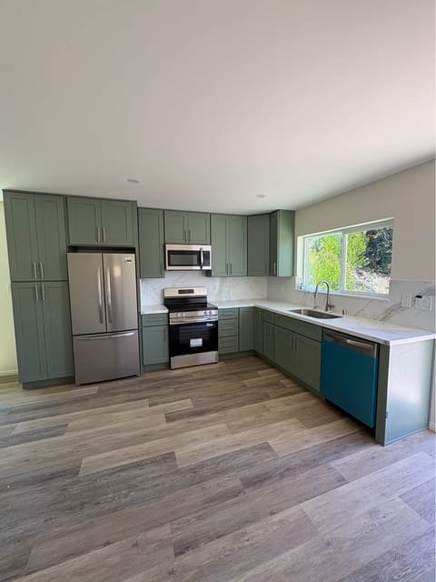 Private Room in 2Bed.2Bath