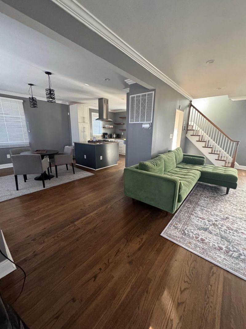 roommates in Undisclosed, Baltimore, MD 21213 Come live in comfort in Mayfield one of the most sought after communities in Baltimore! (id. 28690) - cirtru.com