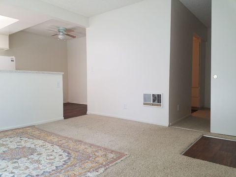 roommates in Anaheim $1,000 OFF Sublease for 7 months - cirtru.com