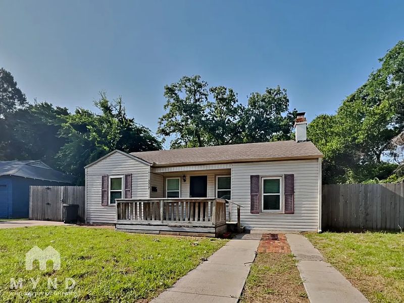 roommates in River Oaks Private Room in 2Bed.2Bath - cirtru.com