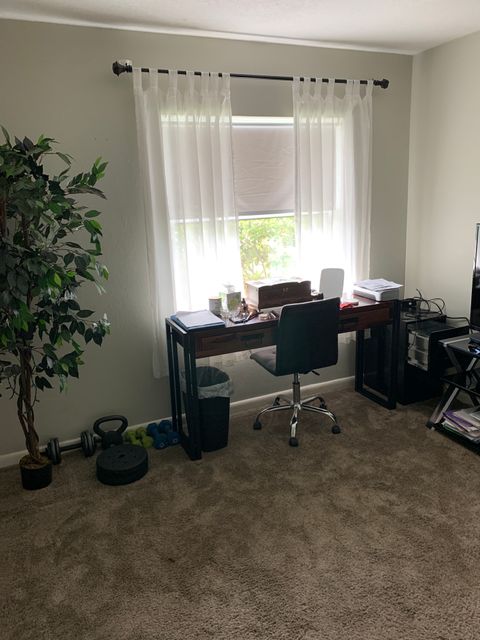 Private Room in 3Bed.1Bath