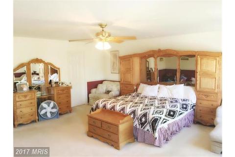 roommates in Old Town Manassas Private Room in 1Bed.1Bath - cirtru.com