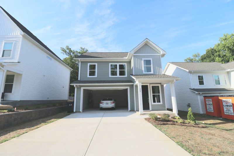 roommates in Charlotte Room3Bed.2.5Bath - cirtru.com