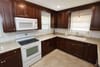 The Coastal Charm Daytona Beach Home | Furnished Rooms, Comfortable mattresses, Workspaces, Wi-Fi, Easy Transit Access & 5 minutes from the beach (id. 43691)