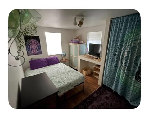 Downtown Artist Retreat (id. 35515)