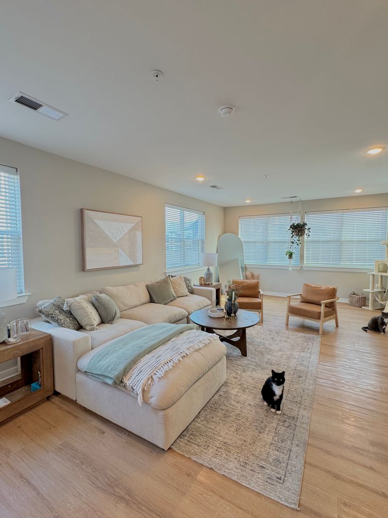 roommates in Knoxville Room2Bed.2.5Bath - cirtru.com