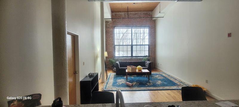 roommates in West Warwick Private Room in 2Bed.1Bath - cirtru.com