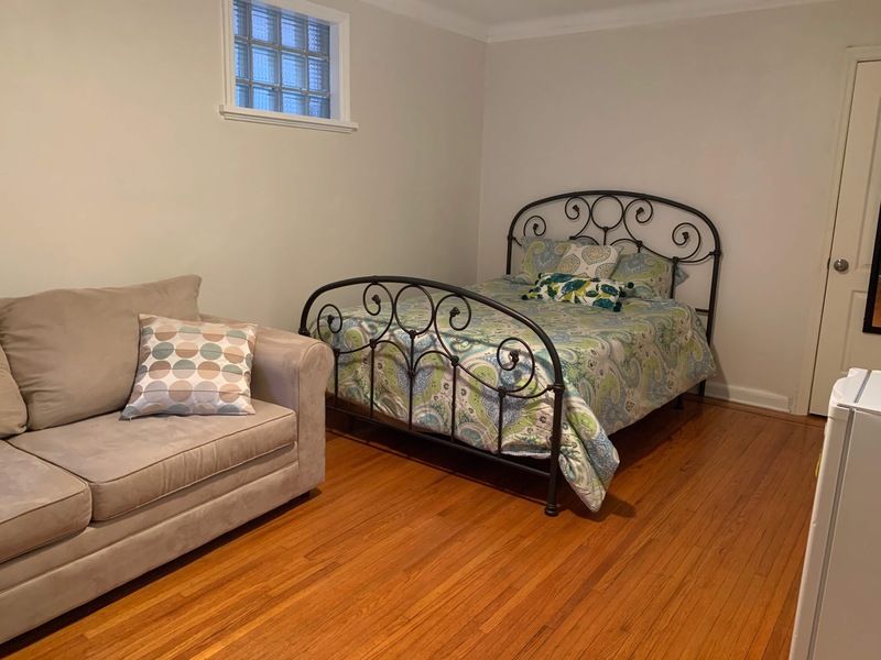 Private Room in 2Bed.1Bath