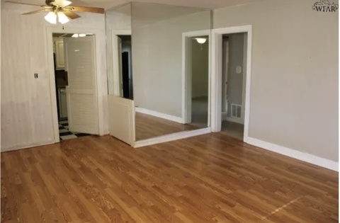 Private Room in 3Bed.1Bath
