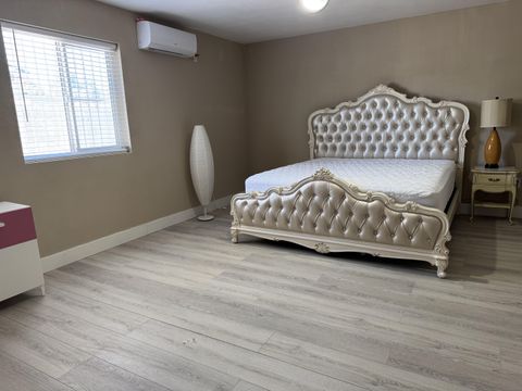 roommates in Undisclosed, Las Vegas, NV 89118 Cozy & newly-renovated Las Vegas House with Patio or porch (id. 12215) - cirtru.com