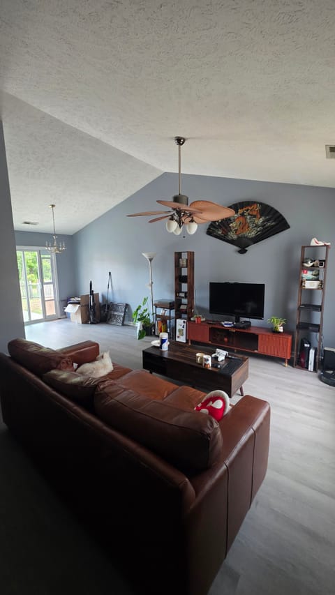Private Room in 2Bed.2Bath