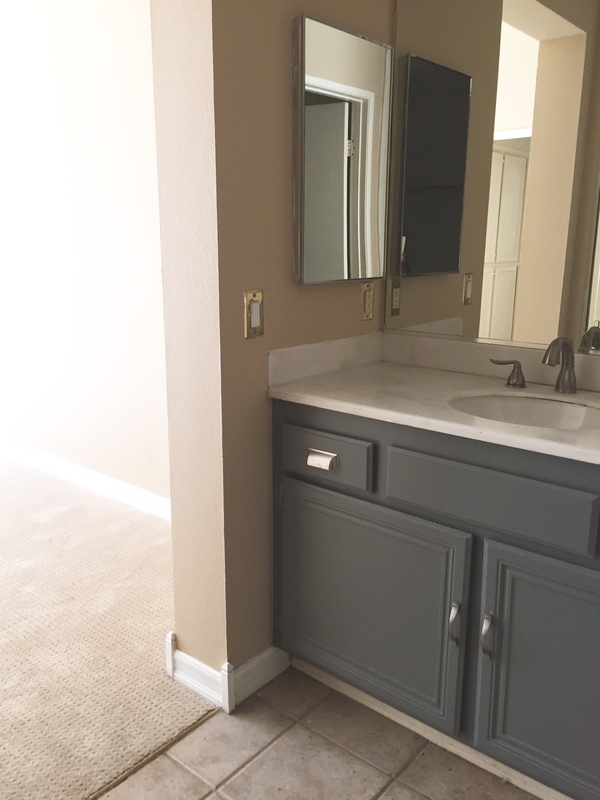 roommates in Aliso Viejo Private Room in 2Bed.2Bath - cirtru.com