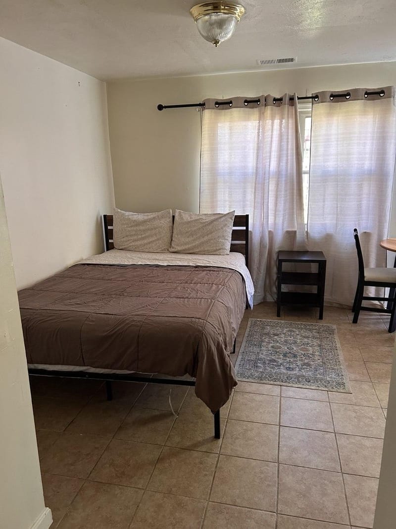 roommates in Undisclosed, Silver Spring, MD 20904 Silver Spring Home (id. 43418) - cirtru.com
