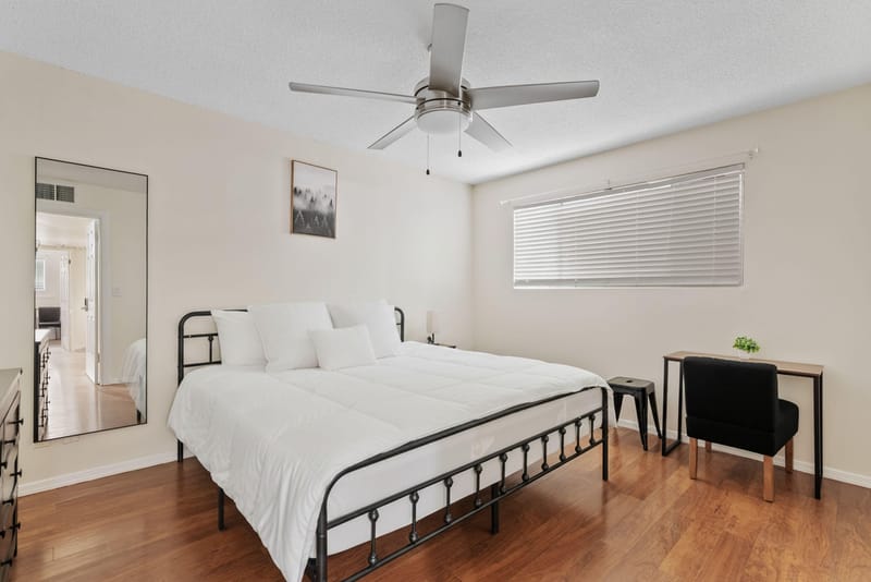 *NEW* Phoenix PadSplit w/ Pool | Stylish Rooms + Prime Location! (id. 39587)