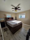 Private Bathroom Covered Assigned Parking & Cozy Oakland Park House with Backyard (id. 6936)