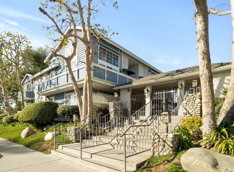 roommates in Northridge Private Room in 2Bed.2Bath - cirtru.com