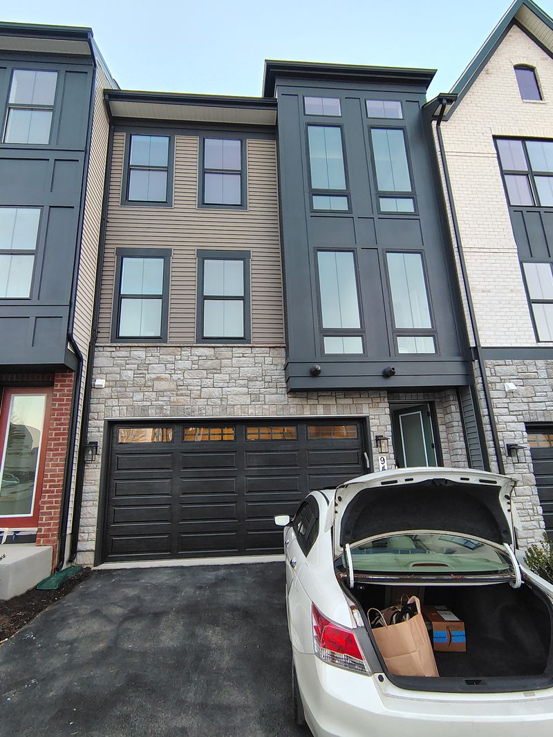 roommates in Lorton Room4Bed.3.5Bath - cirtru.com