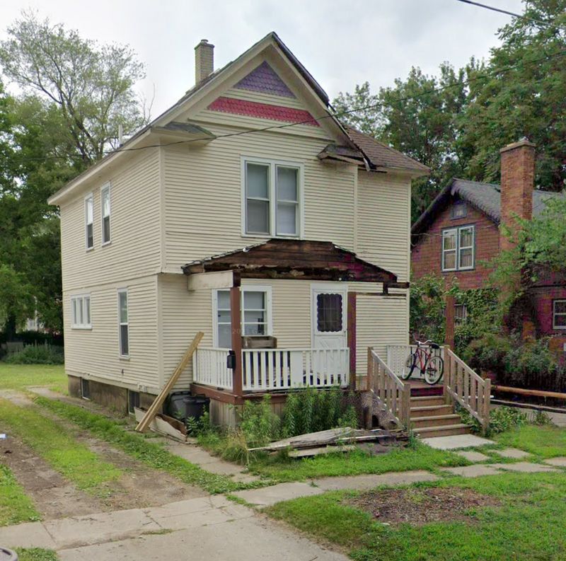 roommates in Flint Private Room in 4Bed.2Bath - cirtru.com