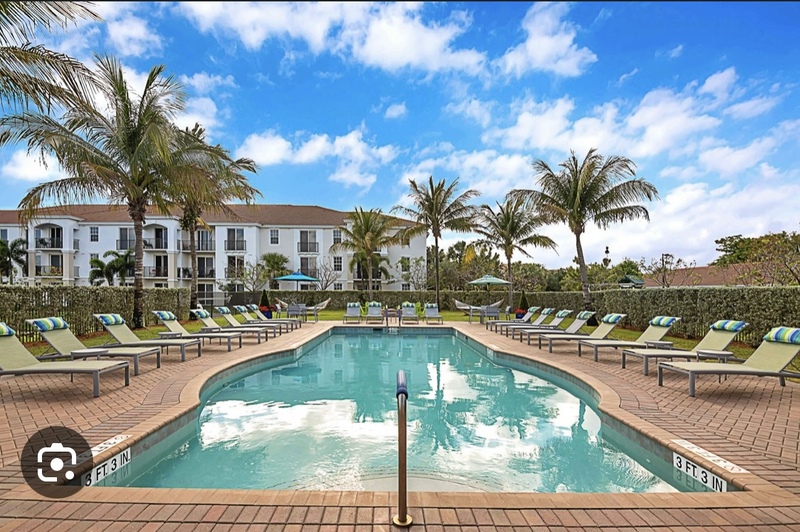 roommates in Delray Beach Private Room in 2Bed.2Bath - cirtru.com