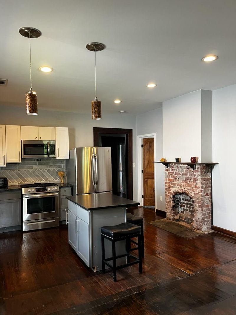 roommates in Undisclosed, College Park, GA 30337 Live in College Park (id. 32558) - cirtru.com