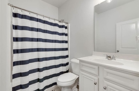 Entire Place 4Bed.3Bath