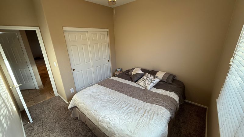 roommates in Anthem Private Room in 3Bed.2Bath - cirtru.com