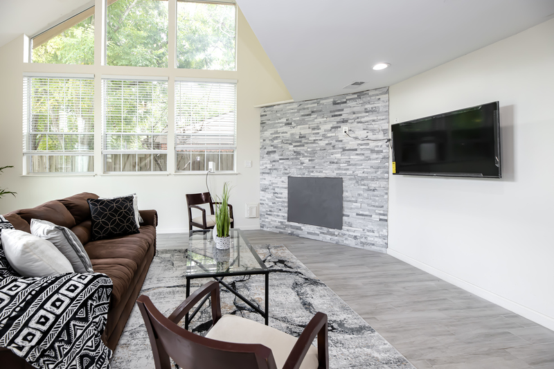 Private Room in 7Bed.2Bath