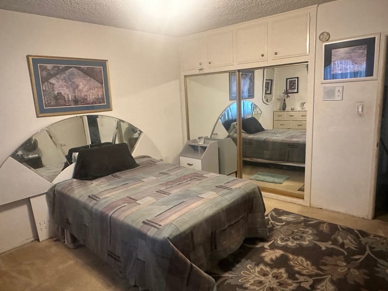 Private Room in 3Bed.2Bath