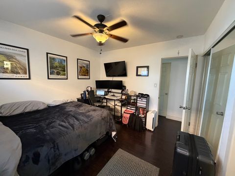 Private Room in 2Bed.2Bath