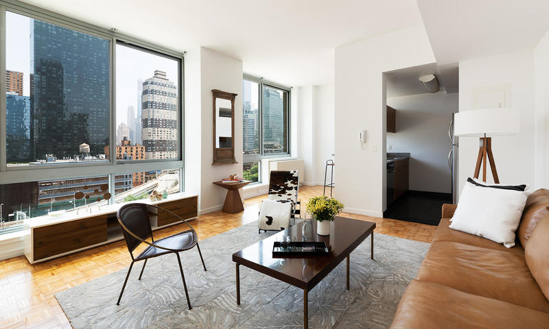 Private Room in 3Bed.2Bath