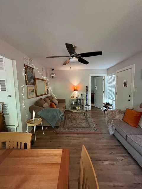 roommates in Austin Private Room in 4Bed.2Bath - cirtru.com