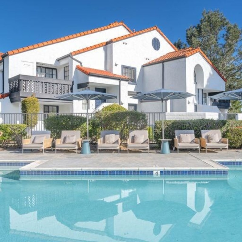 roommates in Encinitas Private Room in 2Bed.2Bath - cirtru.com