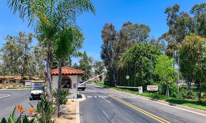 roommates in Carlsbad Private Room in 2Bed.2Bath - cirtru.com